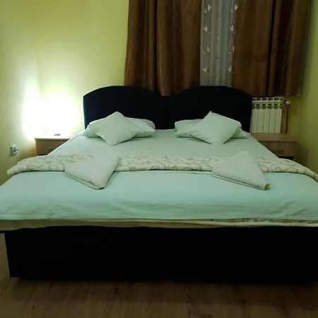 Motel Magistrala โดโบย ภายนอก รูปภาพ