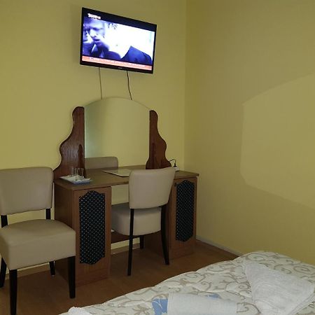 Motel Magistrala โดโบย ภายนอก รูปภาพ