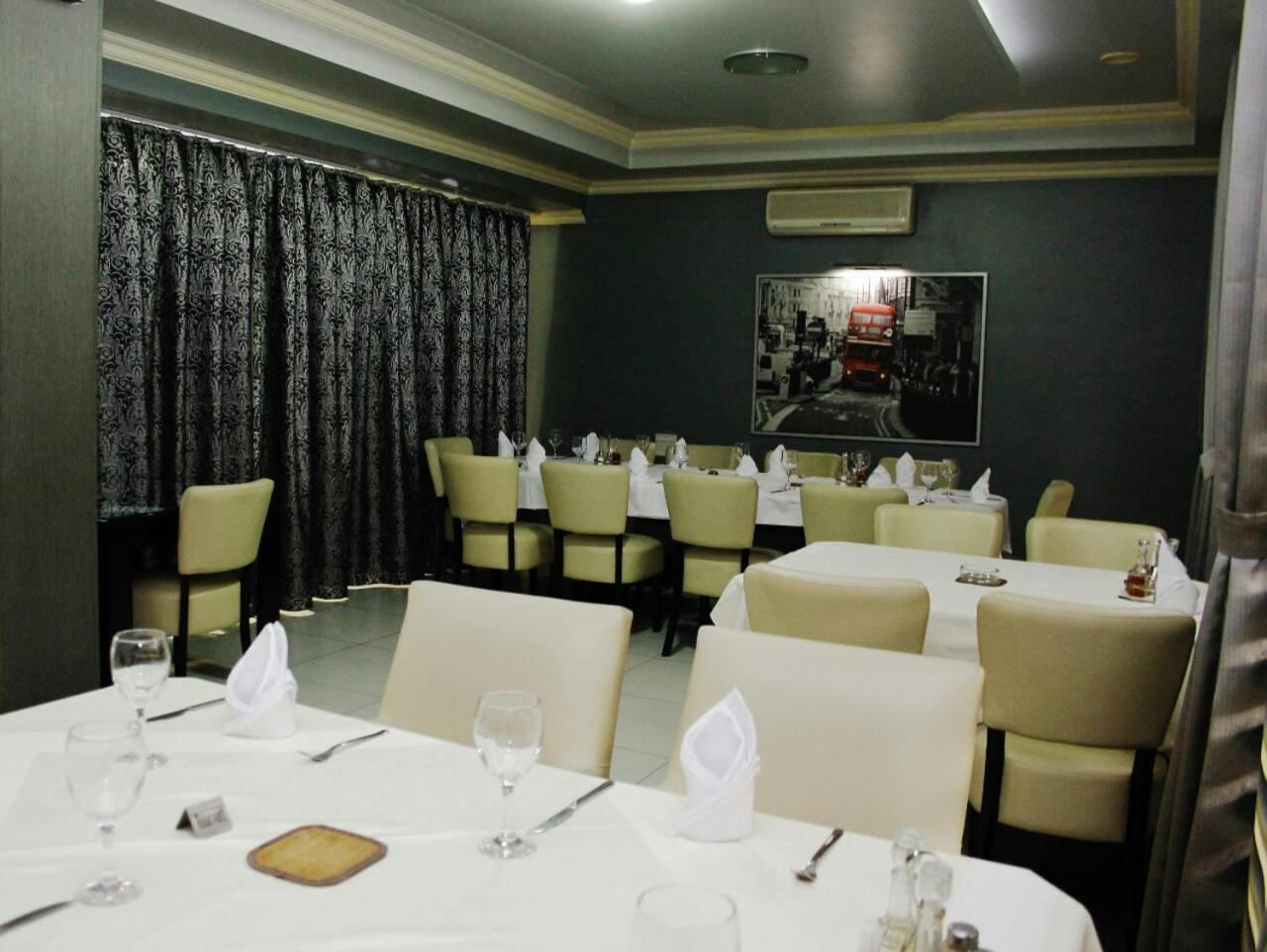 Motel Magistrala โดโบย ภายนอก รูปภาพ