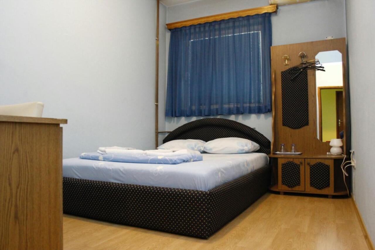 Motel Magistrala โดโบย ภายนอก รูปภาพ