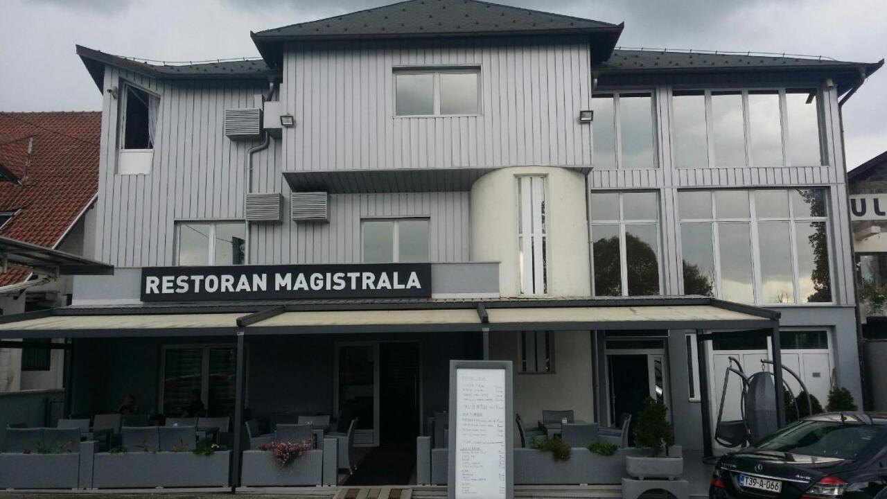 Motel Magistrala โดโบย ภายนอก รูปภาพ